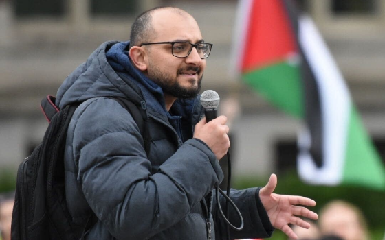 المتحدث الداعم لفلسطين طاهر حرز الله