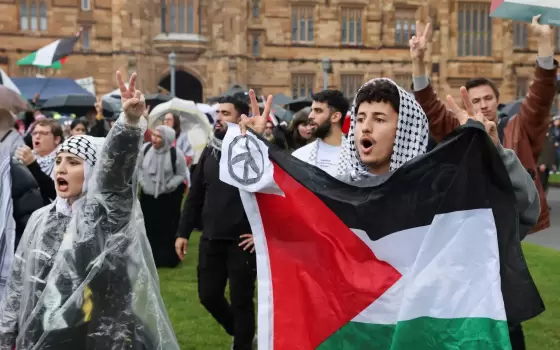 مخيم طلابي تضامني في جامعة أسترالية