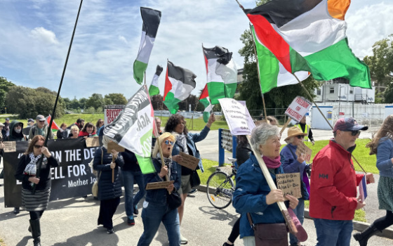 مسيرة داعمة لفلسطين  