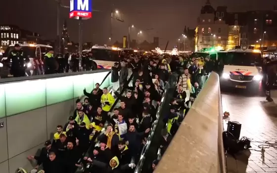 الجماهير الإسرائيليين في أمستردام