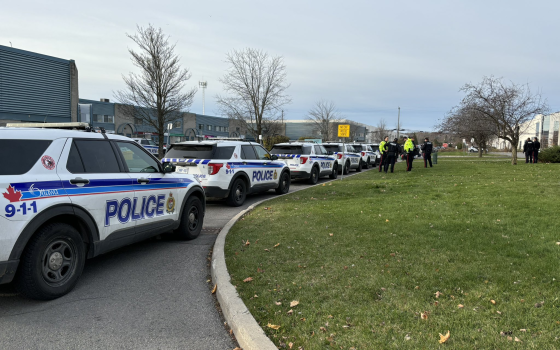 الشرطة في مكان استهداف نشطاء داعمين لفلسطين لشركة gastops