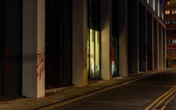 حركة فلسطين تستهدف  مكاتب "أليانز" في مانشستر