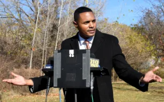 نائب أمريكي داعم للاحتلال يدعى ريتشي توريس