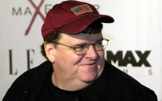 المخرج مايكل مور