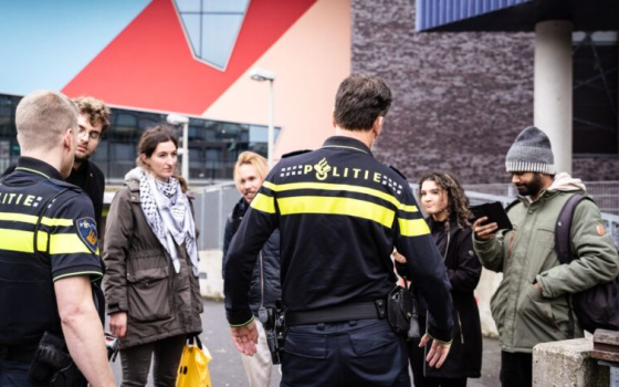 الشرطة تعتقل داعمين لفلسطين