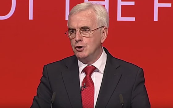 النائب البريطاني جون ماكدونيل