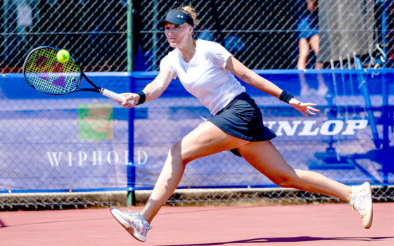 لاعبة التنس الإسرائيلية لينا جلوشكو