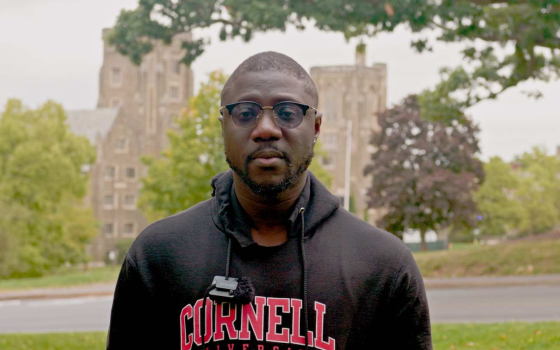 الطالب الذي شارك في تعطيل معرض وظيفي يستضيف شركات داعمة للاحتلال يدعى سريرام باراسوراما