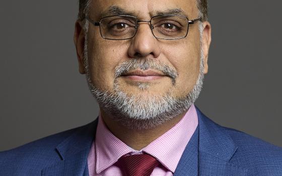 النائب البريطاني أيوب خان