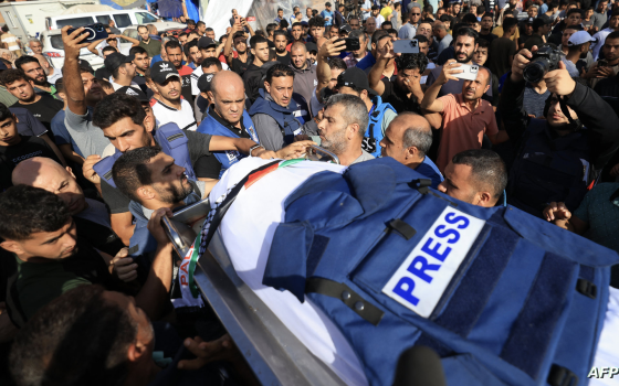 جنازة لصحفي شهيد في غزة  