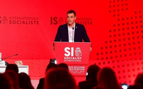 رئيس الوزراء الإسباني- بيدرو سانشيز