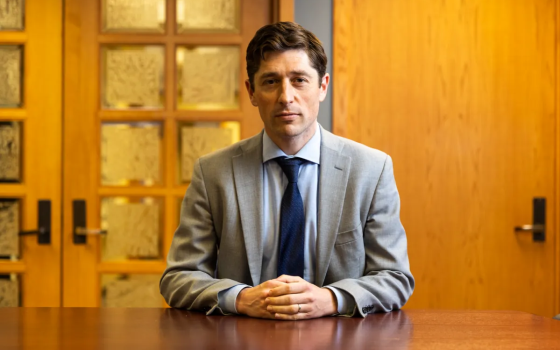 عمدة مينيابوليس الداعم للاحتلال