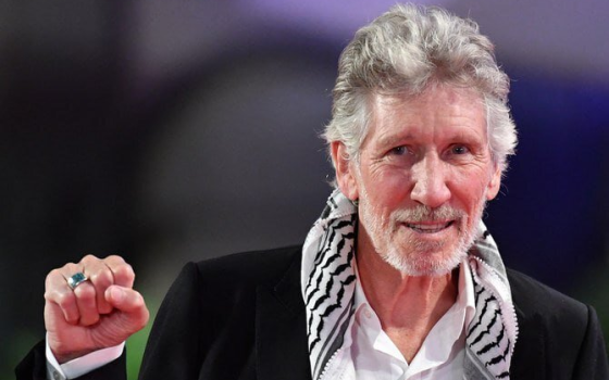 الفنان روجر ووترز الداعم لفلسطين