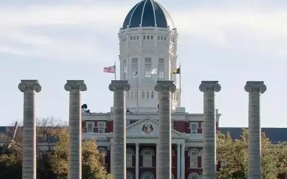 جامعة ميسوري الأمريكية