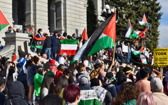 وقفة طلابية داعمة لفلسطين