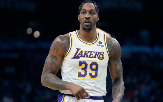 لاعب كرة السلة دوايت هاورد