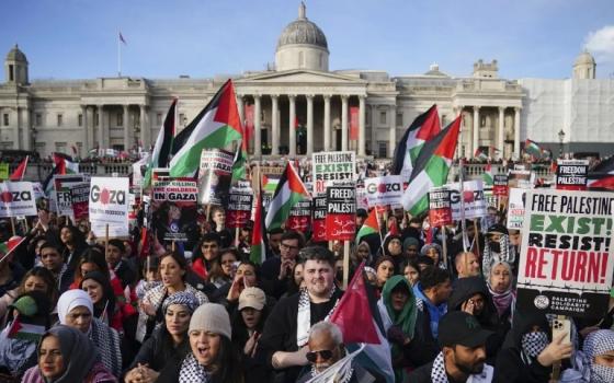 مظاهرة داعمة لفلسطين أمام البيت الأبيض