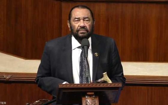 النائب آل غرين