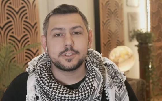 الصحفي ريتشارد ميدهورست