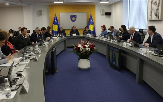 مجلس حكومي في كوسوفو