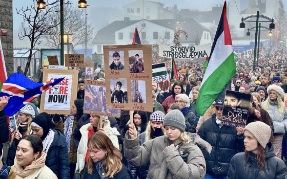 مظاهرة حاشدة لدعم فلسطين في أيسلندا