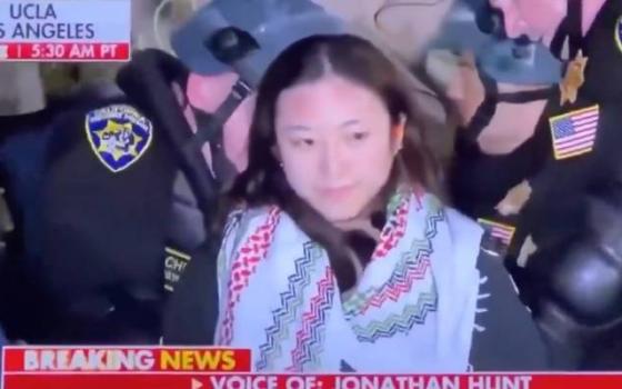 الطالبة الصينية ليو لي جون من جامعة كاليفورنيا