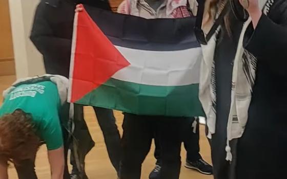 احتجاج داعم لفلسطين لطلاب كوينز بلفاست