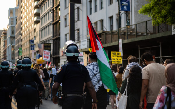 الشرطة تعتقل طالب داعم لفلسطين