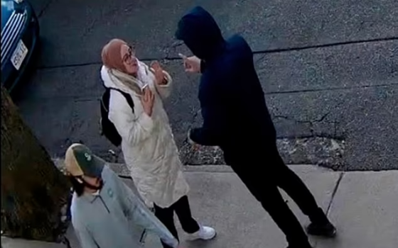 أكاديمية تركية مهددة بالترحيل لأنها أدانت قمع داعمي فلسطين