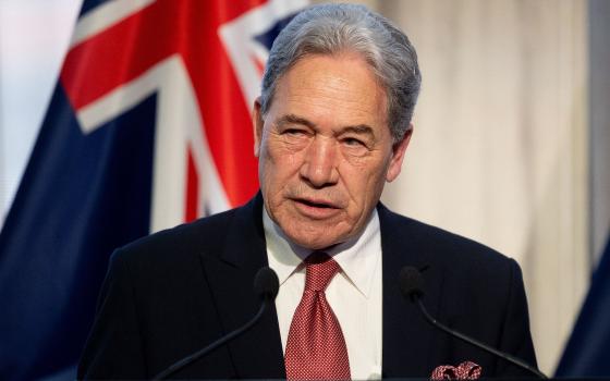 احتجاجات مؤيدي فلسطين تقاطع خطاب نائب رئيس وزراء نيوزيلندا.. والمدن الأوروبية تنتفض رفضًا لاستمرار الإبادة في غزة