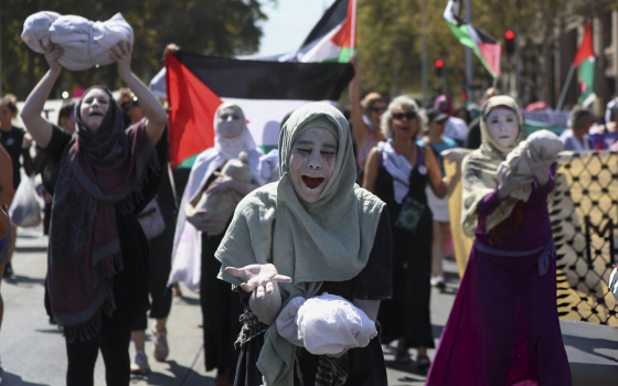 في يوم المرأة العالمي.. مظاهرة احتجاجية في تشيلي دعمًا لنساء غزة