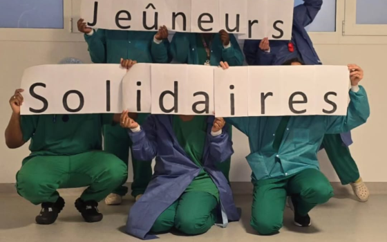 عاملون صحيون في فرنسا مضربون عن الطعام نصرةً لغزة