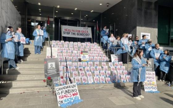 عاملو الصحة في تورنتو يكرمون الأسرى الفلسطينيين