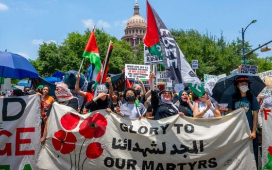 "بتهمة الإرهاب!".. مشرعون بتكساس يدرسون قانونًا يُلزم الجامعات بطرد الطلاب