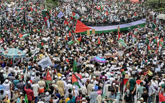 تنظيم احتجاج مؤيد لفلسطين ومندد بالإبادة في بنغلادش