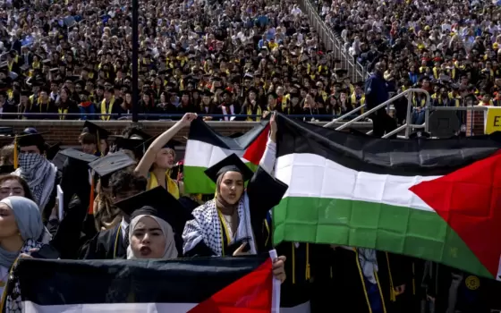 محامون ينتقدون ولاية ميشيغان بسبب ترهيبها للمتظاهرين