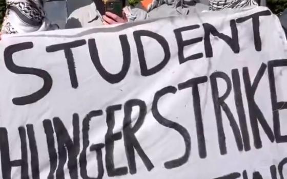 من جامعة غلاسكو.. طلاب يواصلون إضرابهم عن الطعام دعمًا لفلسطين
