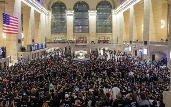 في نيويورك.. إغلاق محطة “غراند سنترال” بعد احتجاجات داعمة لفلسطين