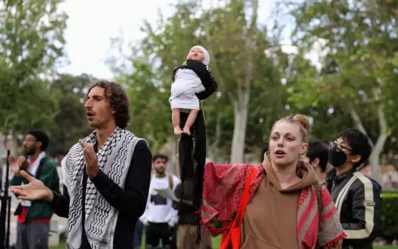 طلاب تكساس يقاضون الجامعة بسبب قمع احتجاجات فلسطين