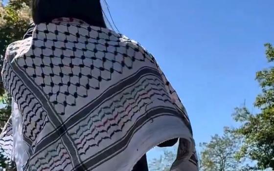 "فلسطين حرة".. نشطاء يواجهون المفوضية الأوروبية في لوكسمبورغ