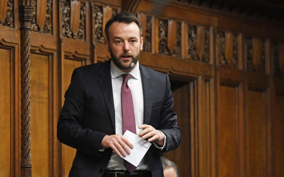 مسؤول بريطاني يواجه المحاكمة لمشاركته باحتجاج داعم لفلسطين