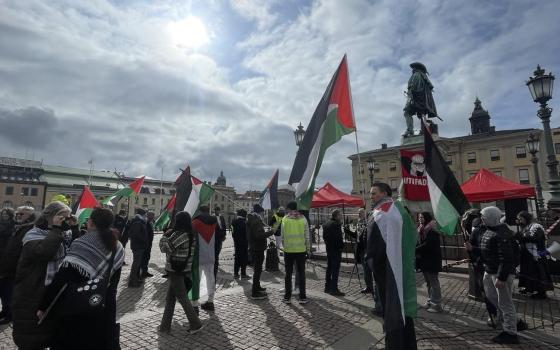 "تبييض الفصل العنصري".. دعوات لقبرص للانسحاب من معرض في "تل  أبيب"