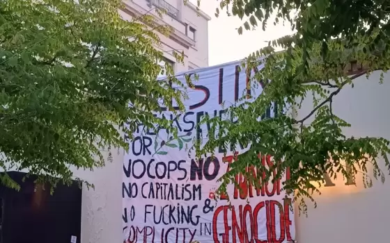 أنصار فلسطين يقتحمون مبنى رئاسة جامعة "غنت" في بلجيكا