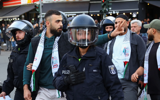 رغم القمع .. مظاهرة حاشدة لدعم فلسطين في ألمانيا