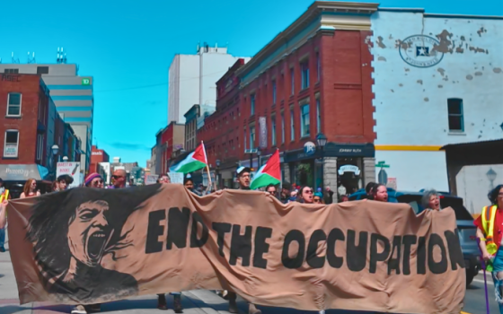 مسيرة في كندا تطالب بحظر تسليح الاحتلال