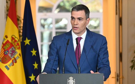 رئيس الوزراء الإسباني يطالب باستبعاد الاحتلال من "اليوروفيجن"