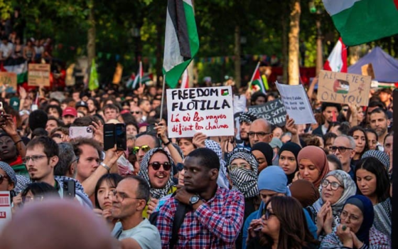 200 مظاهرة فرنسية تطالب بإخلاء سبيل ناشطي سفينة “مادلين”