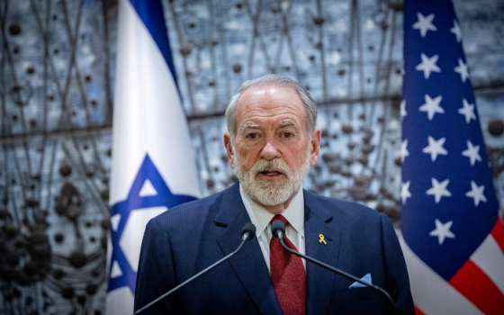 “700 ألف أمريكي يعيش هنا.. إسرائيل مقاطعة أمريكية كاملة”  مايك هاكبي - السفير الأمريكي لدى الاحتلال  