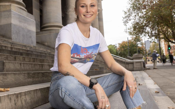 نايكي” تنهي عقدها مع “غريس تامي” بسبب مناصرتها لفلسطين”