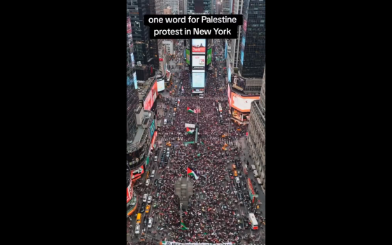 في نيويورك.. آلاف المتظاهرين يخرجون إلى الشوارع رفضًا للإبادة بغزة